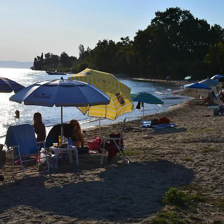 Apartamento Bufa Beachfront Studios Koropi