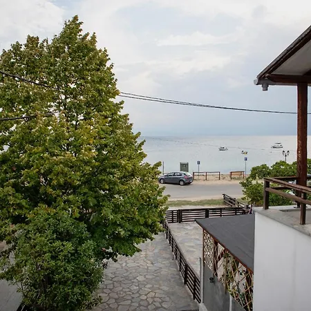 Διαμέρισμα Bufa Beachfront Studios *