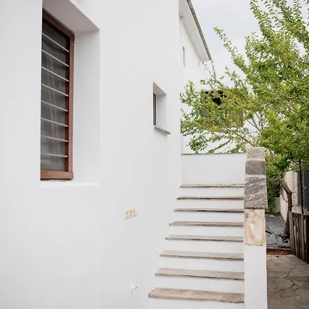 Bufa Beachfront Studios Κορωπί
